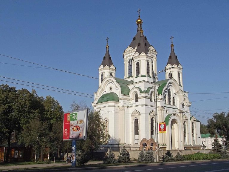 Покровский собор города Запорожье, фото 2011г.