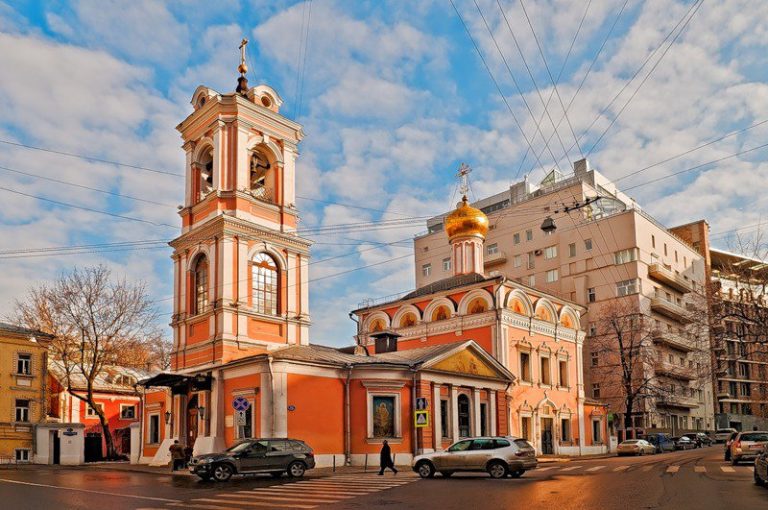 Храм Воскресения Словущего на ул. Неждановой(сейчас Брюсов переулок)