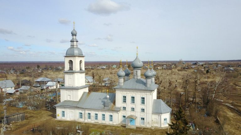 Успенская Чернецкая церковь в Скородумке Грязовецкого района Вологодской области