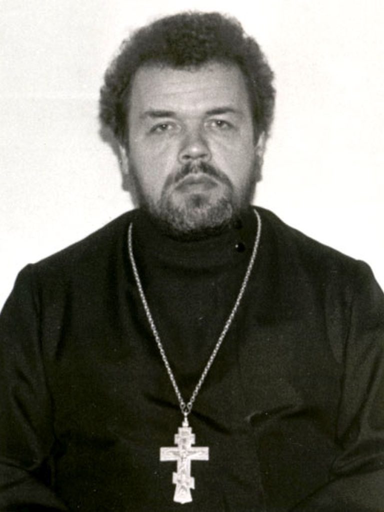 Протоиерей Валентин Сазанов