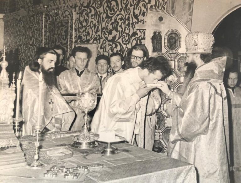 Хиротония отца Льва Махно