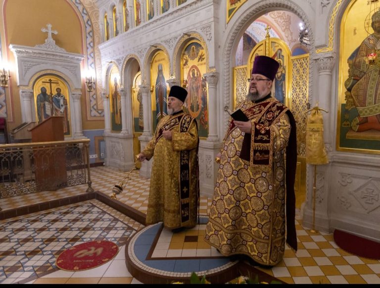 Старш. сын о. Александра, протодиак. Александр