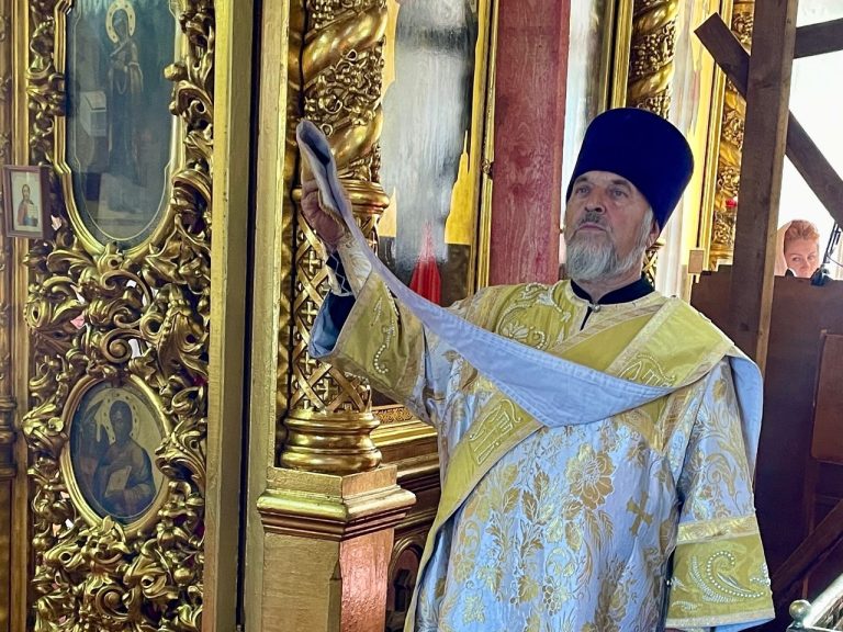 Старш.сын протодиак. Николай Коробейников