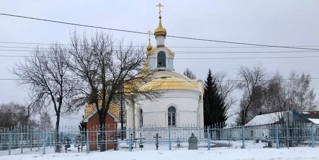Храм Архангела Михаила в селе Карпово