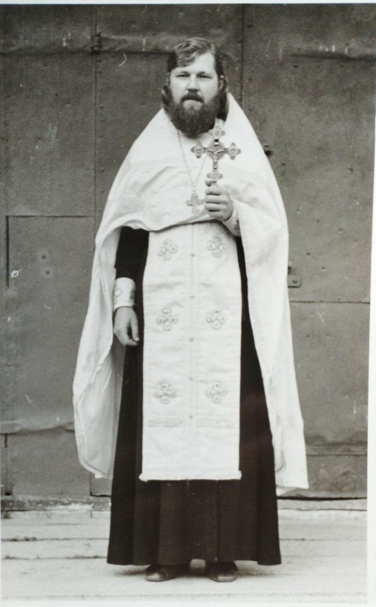Свящ. Виктор Спиридович, Троицкий храм. 1985 г.