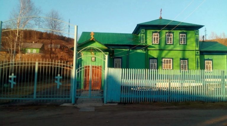 В городе Чусовом в советское время был открыт Свято-Никольский храм