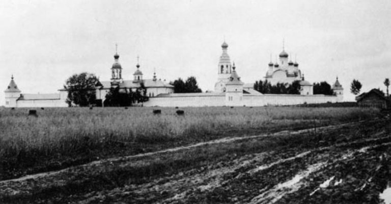 Мужской монастырь Заоникиева Богородице-Владимирская пустынь д. Лучниково Вологодского района Вологодской области