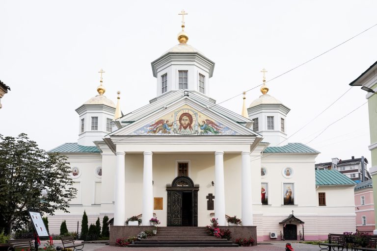 Крестовоздвиженский женский монастырь Нижнего Новгорода