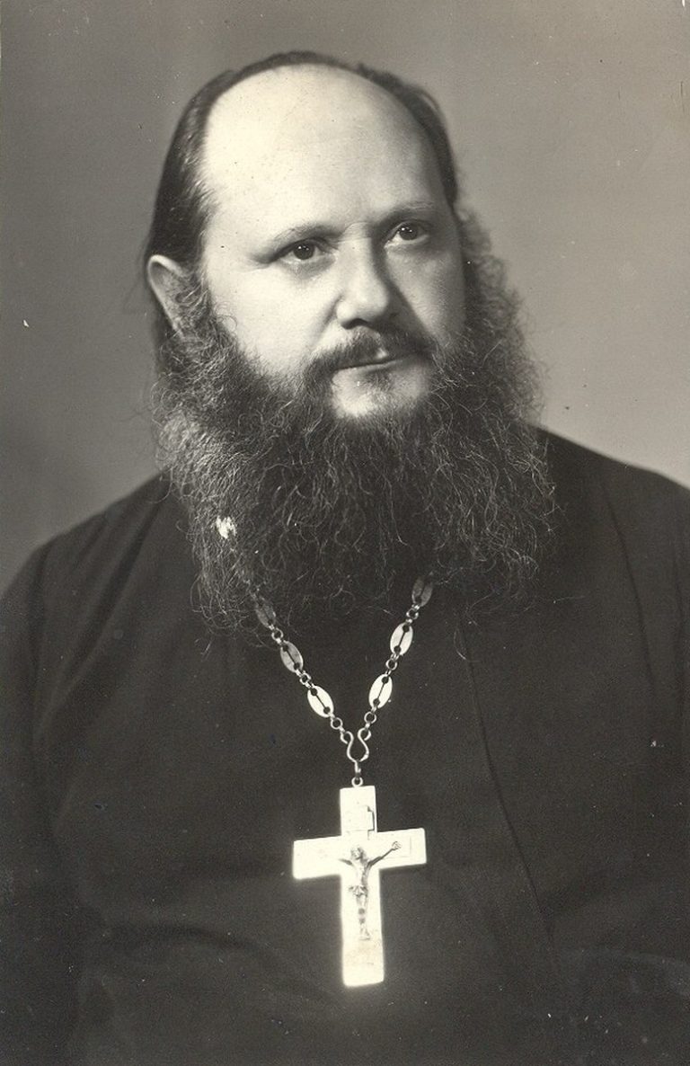 Протоиерей Николай Николаевич Колгарёв